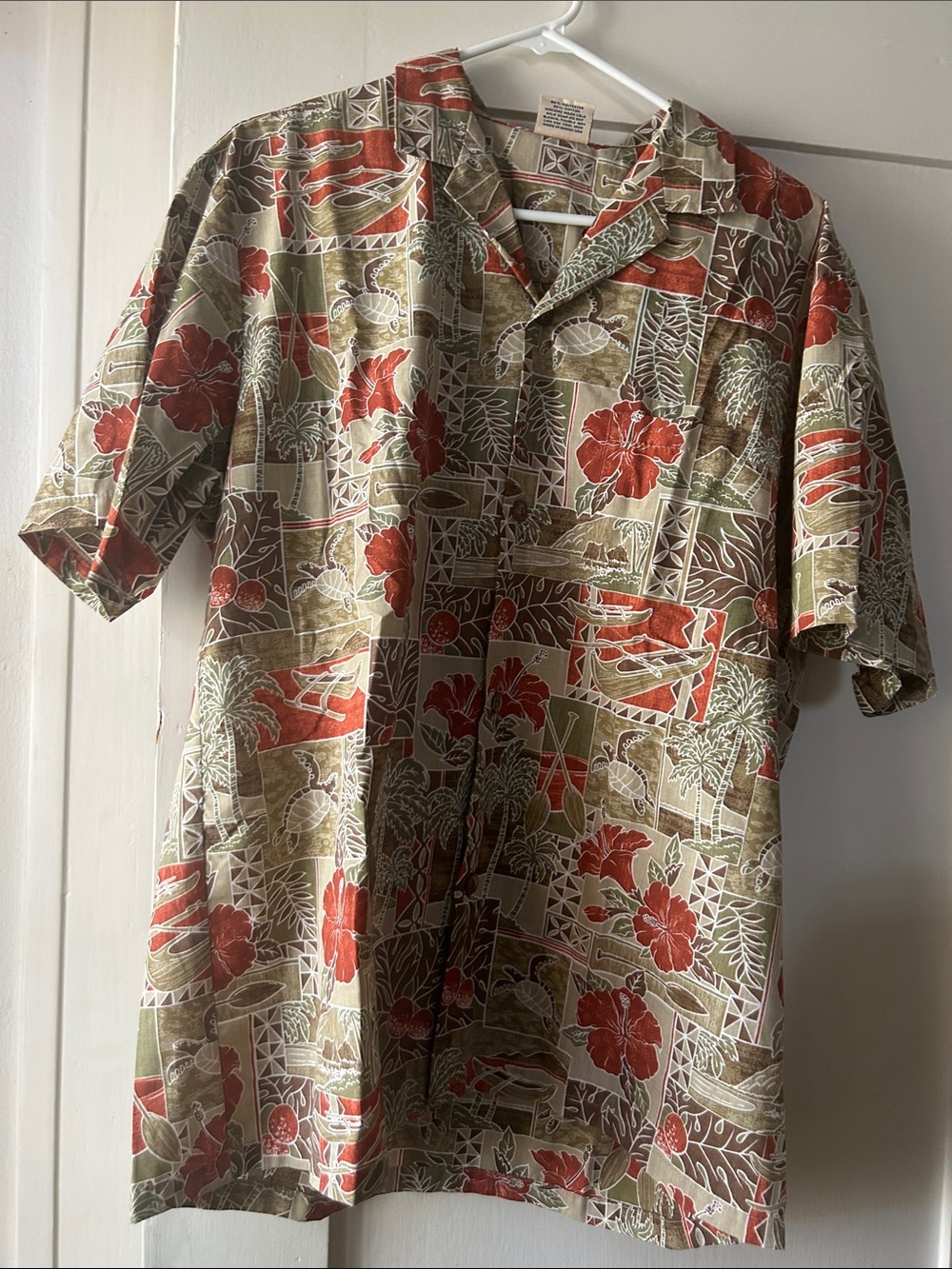 Casual Men’s Short-Sleeve Hawaiian Button-Down Shirt - Red & Tan Floral